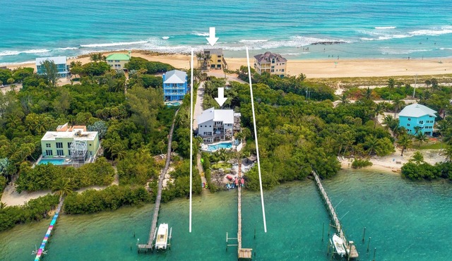 The Resort at Bathtub Beach: 19BR/11BA Ocean2River, Pool, Elevator, Dock, Beach!