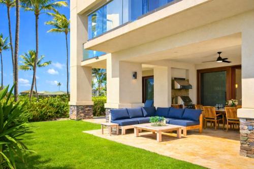 The Resort at Kapalua Bay 2 Free Rental Cars KBM Resorts Oceanfront Property 2 Units 6 Bedrooms ML-1161