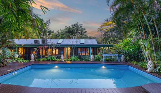 The Retreat 2 bed Villa, Sanctuary in the Pocket