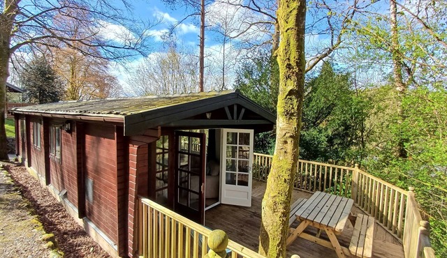 The Retreat - a holiday lodge that sleeps 4 guests in 2 bedrooms