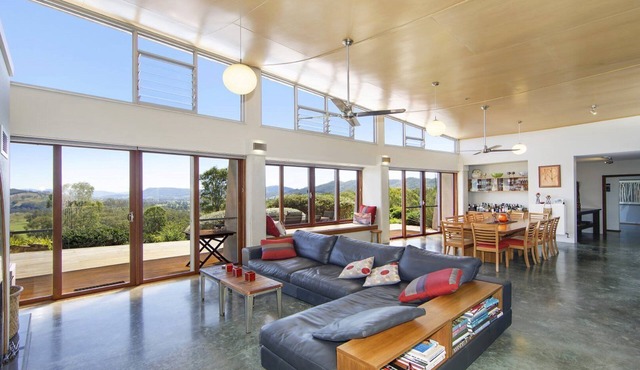 The Retreat - A Private Architectural Home Overlooking the Barrington Valley