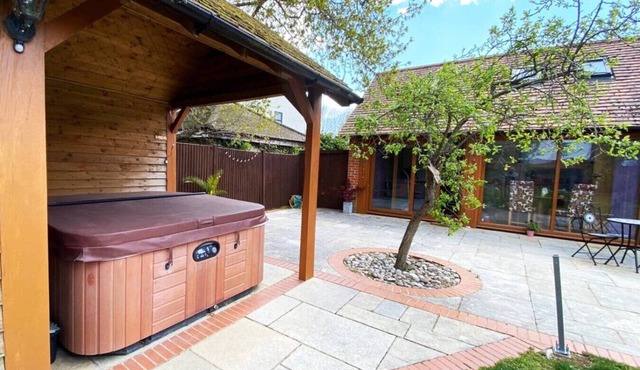 The Retreat, A Relaxing Getaway for Couples