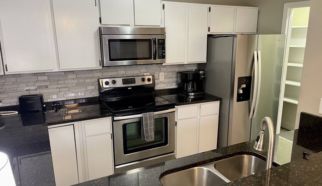The Retreat above Rocks - 2 Bedroom Townhome in North Johnson City!