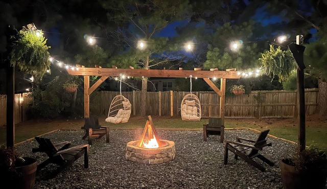 The Retreat at blue lake w/movie theater