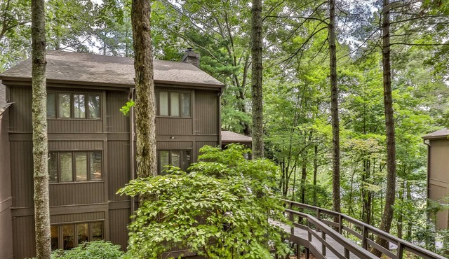 The Retreat at Lake Sconti