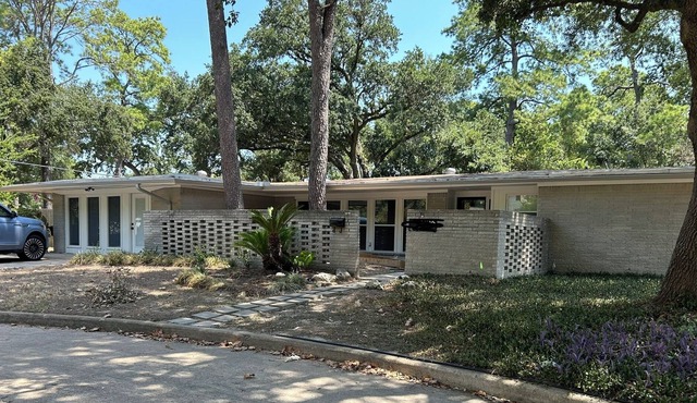 The Retreat at Royal Oaks