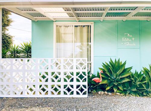 The ReTrO Beach Shack