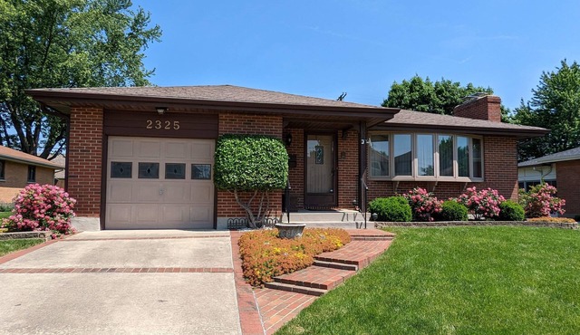 The Retro Bungalow in Dayton