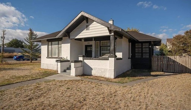 The Rexburg Cottage - a newly remodeled 1940s home with a modern farmhouse feel!