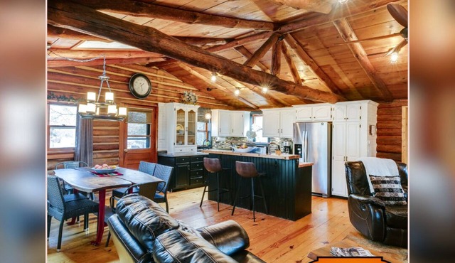 The Rexford Cabin: Easy Drive to PA Grand Canyon!