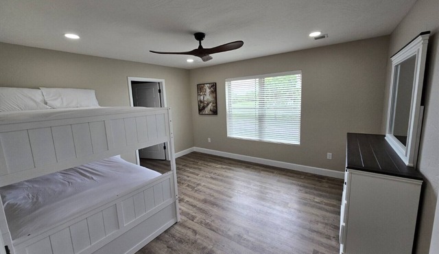 The Ridgeview Suite @ White Oak