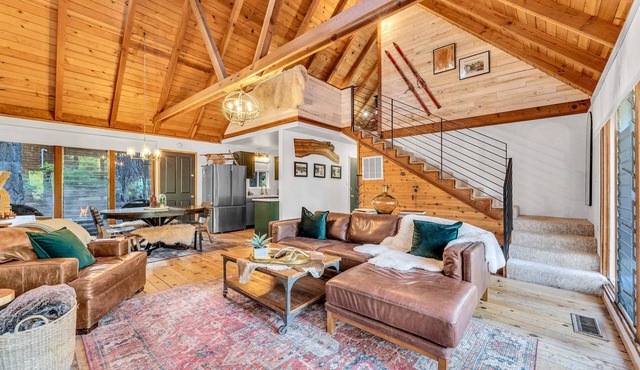 The Rigi Chalet | HOA Beach Access/Close to town!