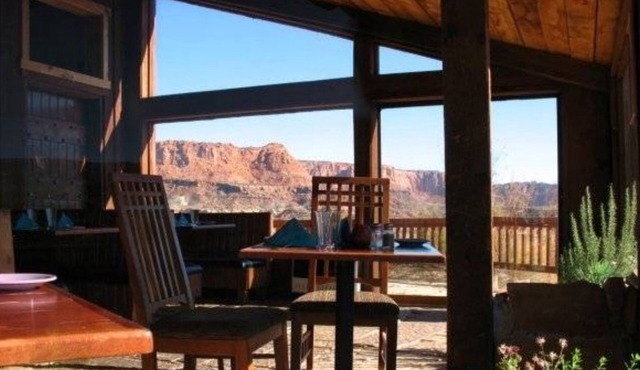 The Rim Rock Inn