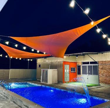 The Rina Homestay-Whole Villa with Private Pool,BBQ & Karaoke-Near Beach-