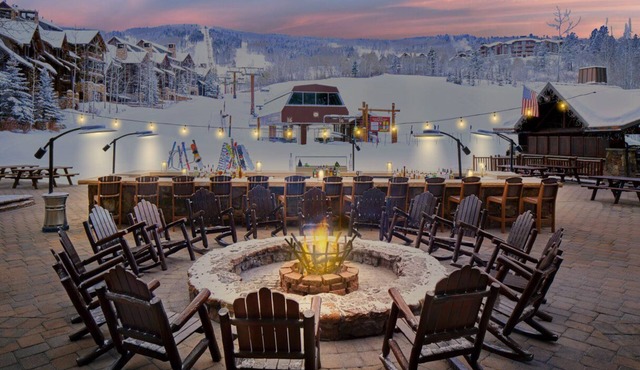 ! THE RITZ ULTIMATE SKI IN/OUT LUXURY 1BR w/VIEWS, 2 DECKS/2 FIREPLACES-LOVE IT!