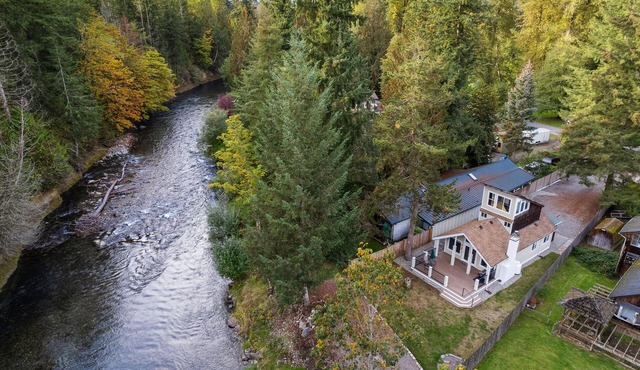 The River House ~ Maple Valley