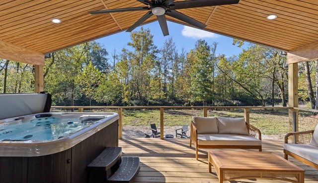 The River Nest-Hot Tub & River View