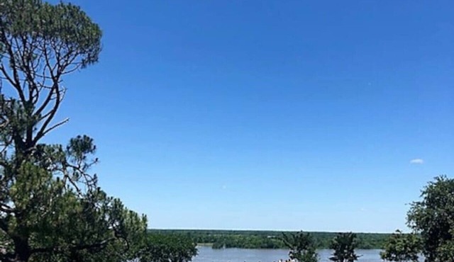 The River Walk Inn - Rooms 801-806