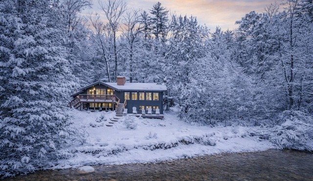 The Riverglass | Saco River Oasis, Hot Tub, Views