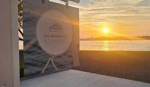 The Riverhouse