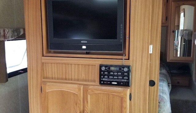 The Riverside Dutchmen. Reconnect with nature