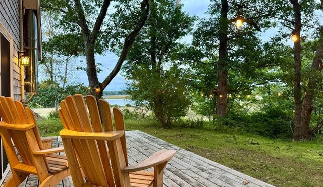 The riverside Nest Cozy Cottage