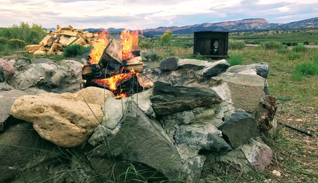 The Riverside Ranch RV Park, Motel & Campground