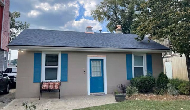 The Riverside Retreat - Your Coastal Getaway