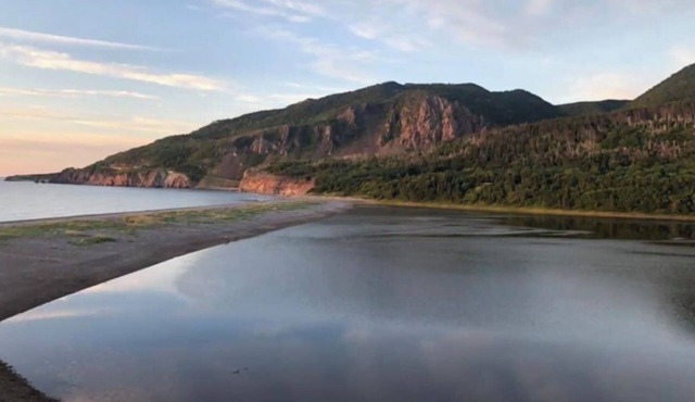 The Riverside Windchaser!