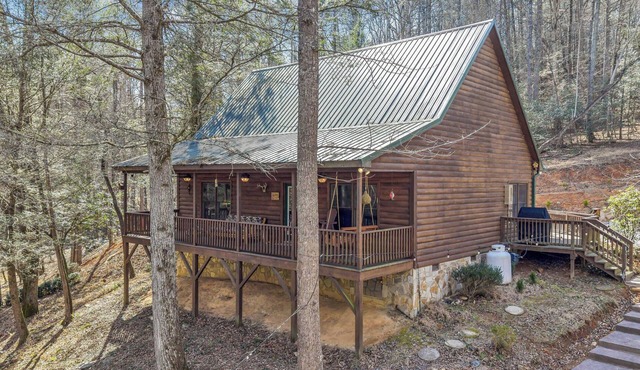 The Roaring River Cabin