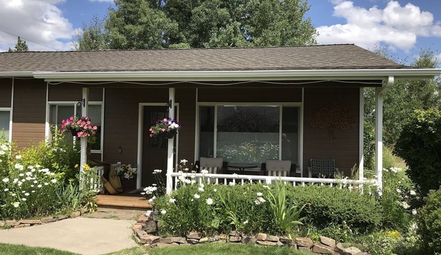 The Rocking CR Ranch Guesthouse is perfect for those who like to get away from it all