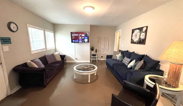 The Roebuck/Vibrant Cozy Eclectic Boutique