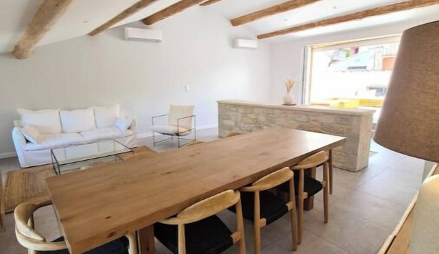 THE ROOFTOP PROVENÇAL