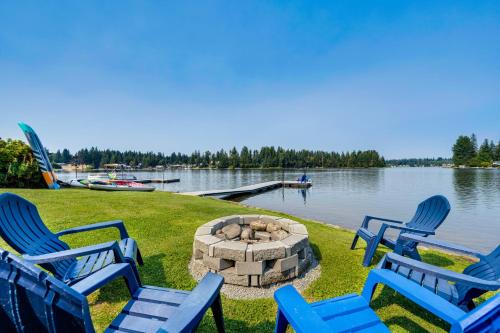 ‘The Rookery’ - Dreamy Home w/Private Dock!