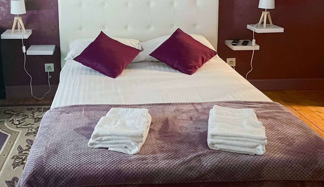 The Rooms of Vilmorais - Violette Prince