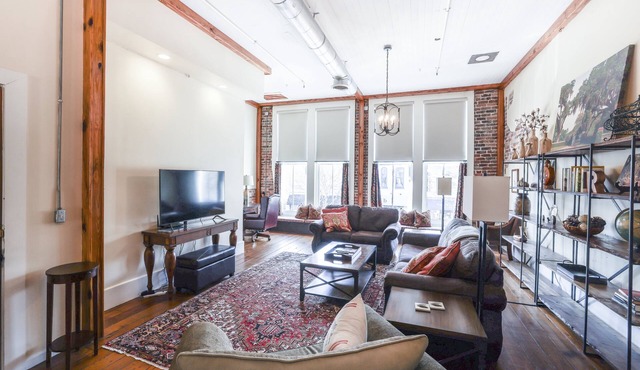 The Roost - Downtown Thomasville