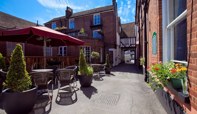 The Rose and Crown Hotel – Tonbridge