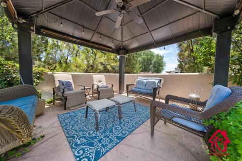 The Rose Garden Estate with Swim Spa - an Irvie Home