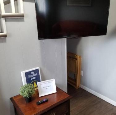 The Rosehall PEC Waterfront Stay