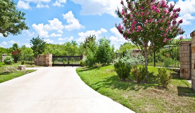 "The Rosewood" little bit country, close to town, new, clean and fresh.