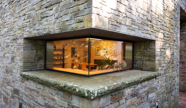 The Roundhouse /Private Spa Retreat