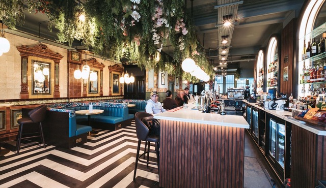 The Royal Bar & Shaker