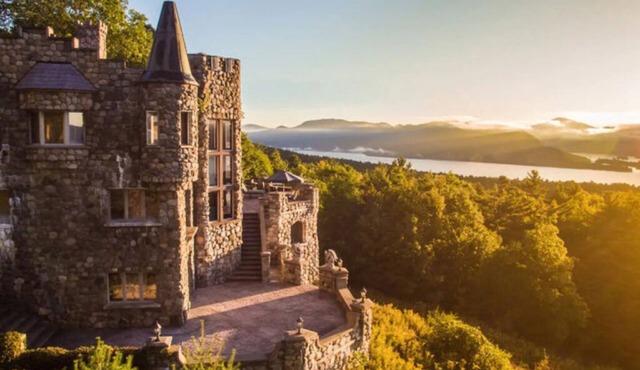 'The Royal Bedroom' in Highlands Castle