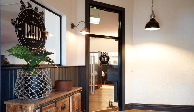 The Royal Hotel, Drouin