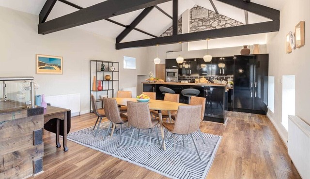 The Royal Oak Barn Cartmel - Sleeps 4