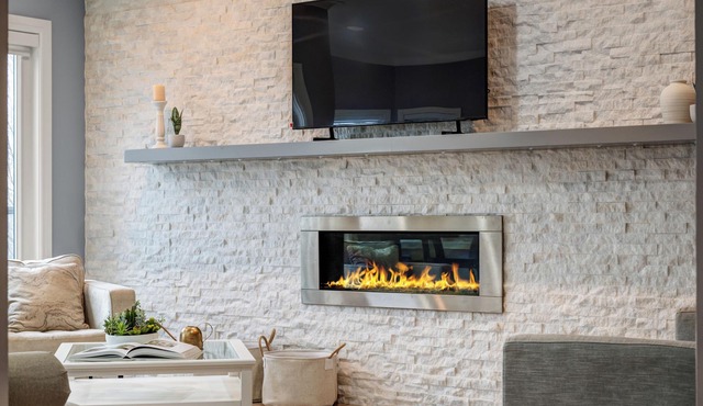 The Royal Ravine Luxury Retreat w/Hot Tub & Sauna