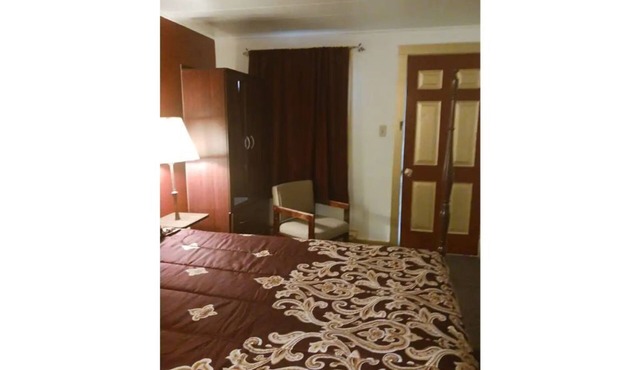 THE ROYAL ROOM at THE INN