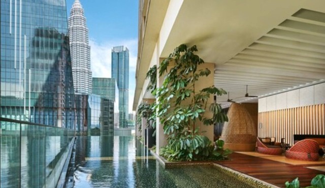 The RuMa Hotel and Residences