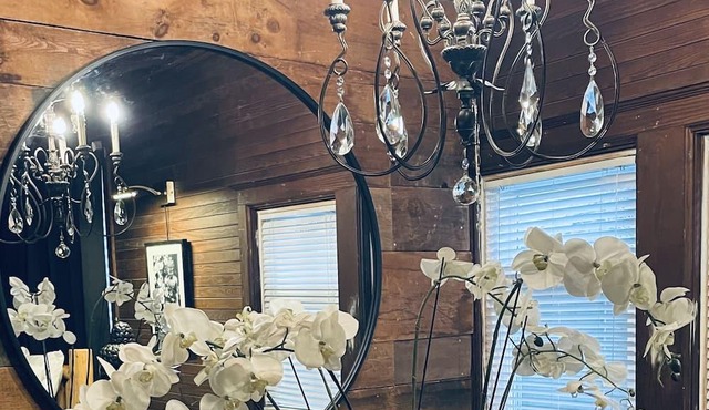 The Rustic Coach house. Yoga deck. Rest, Relax and Reflect