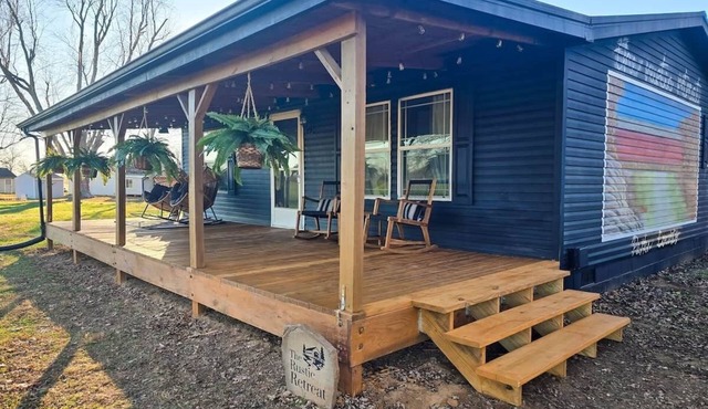 The Rustic Retreat